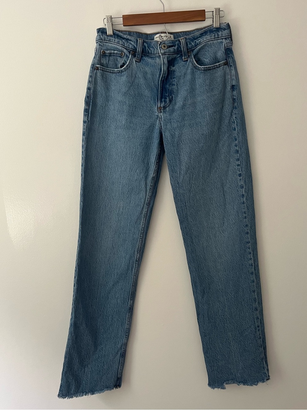 Abercrombie & Fitch The Baggy Low Rise Blue Jeans 26 XL Extra Long Inseam